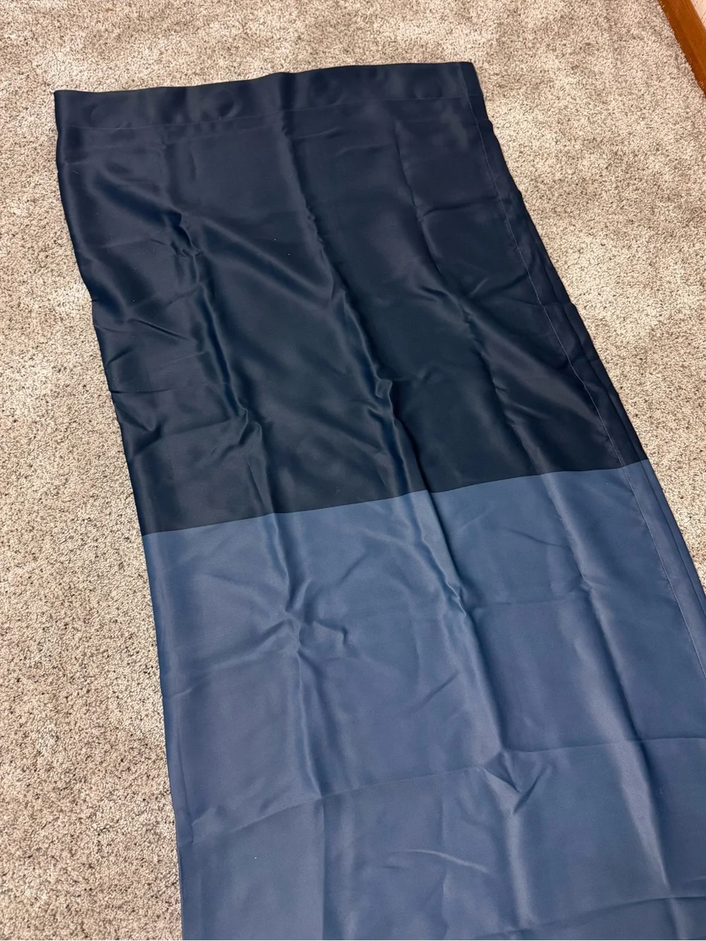 Blue Colorblock Blackout Grommet Curtain Panel 52x84 Polyester new- imperfection